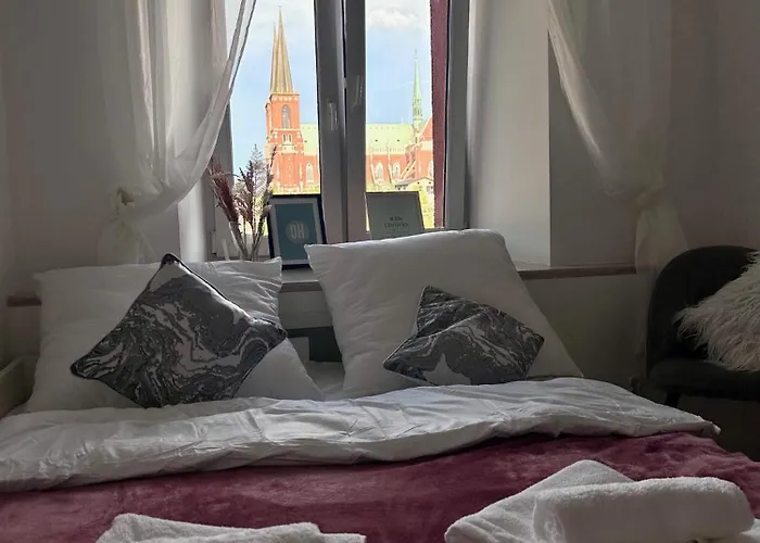 Central Station Czestochowa Apartament 2-Bedroom